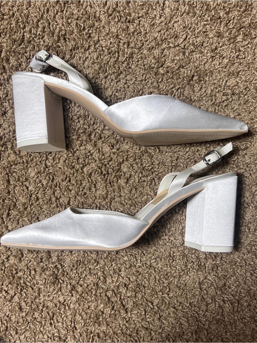 Dolce Vita Carel True White Satin Slingback High Heels, Size 7 - Picture 9 of 12